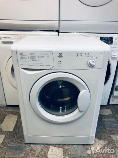 Стиральная машина Indesit wisn100 бу с гарантией