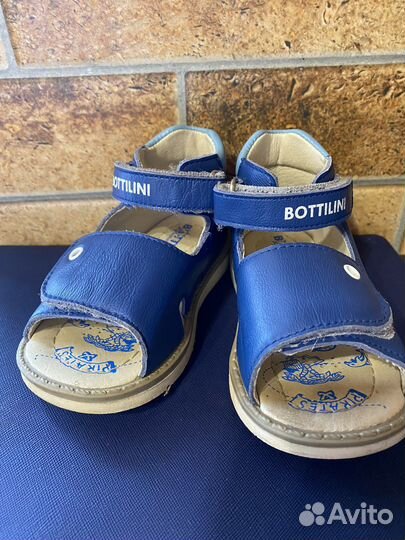 Сандали для мальчика размер 22