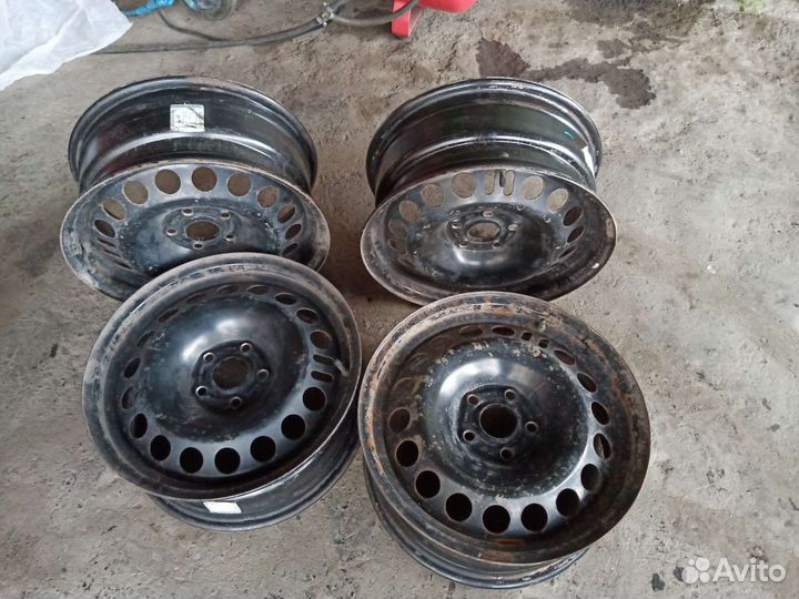 Штампованные диски r16 (4шт)