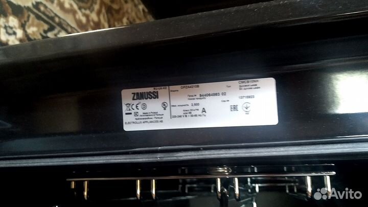 Духовой шкаф Zanussi opza4210B