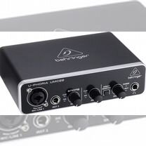 Звуковая карта behringer U-phoria UMC22