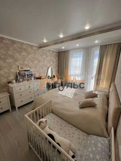 2-к. квартира, 64,5 м², 3/18 эт.