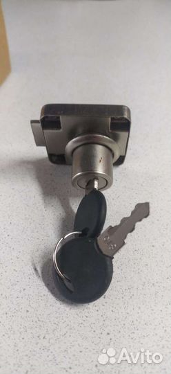 Замок мебельный зм138-22 28 шт