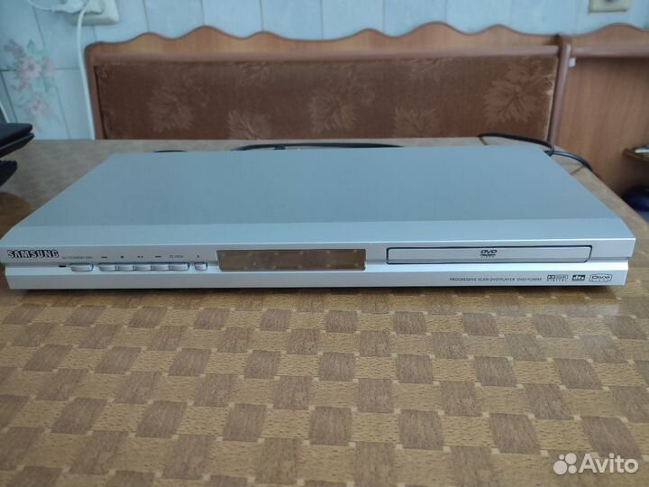DVD проигрыватель samsung DVD-P249M