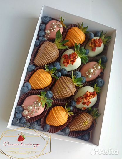 Клубника в шоколаде боксы 12 ягод