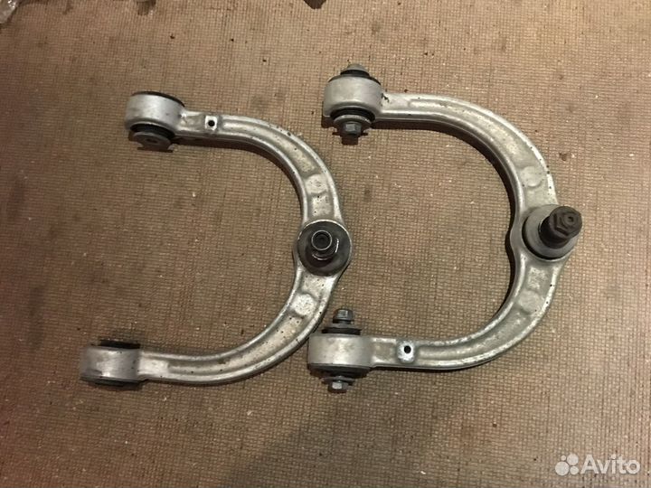 Рычаг передний верхний мерседес мл гл 164