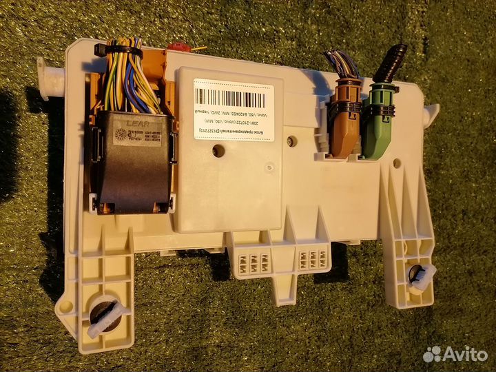 Центральный электронный модуль 31254749 Volvo S40