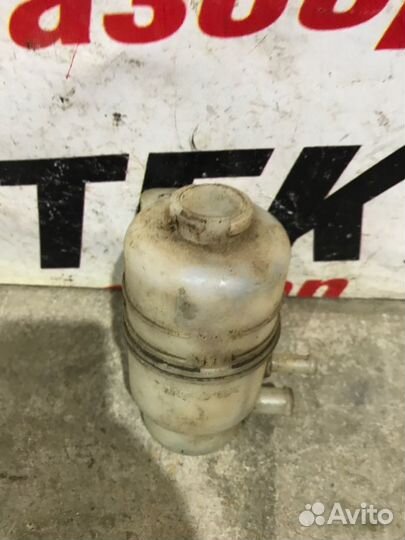 Бачок Гур Mitsubishi Lancer 9