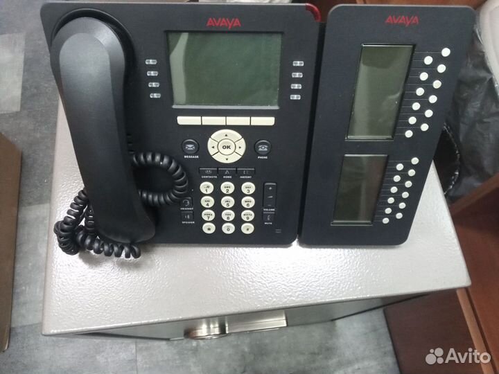 Телефонная станция Avaya IP Office 9