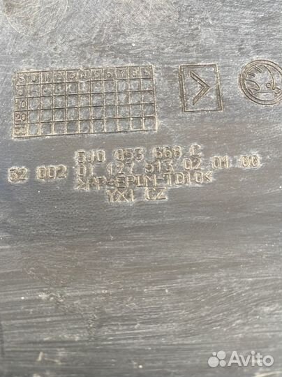 Skoda fabia 2 решетка радиатора