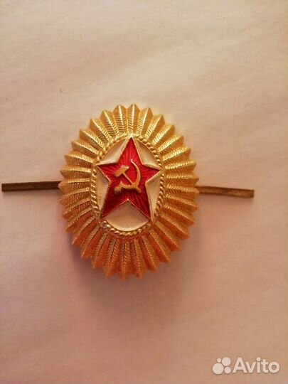 Медали и нагрудные знаки СССР и другое