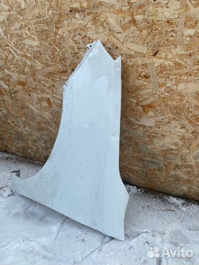 Крыло переднее левое LADA Granta FL