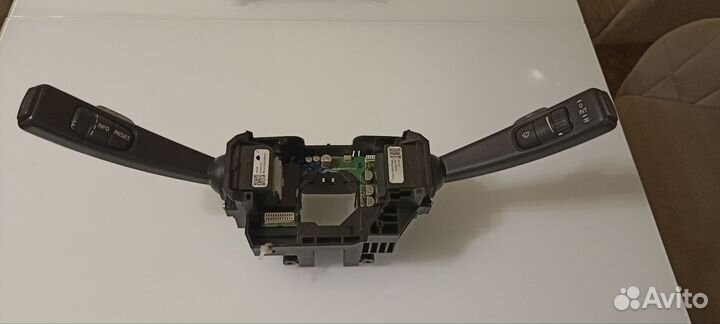 Подрулевой переключатель в сборе Вольво s80