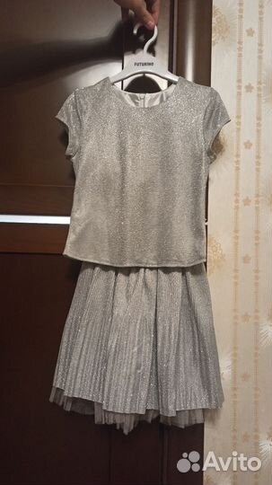 Комплект для девочки юбка+кофта на 6-7 лет