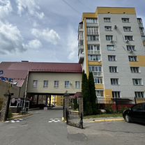 2-к. квартира, 75,1 м², 9/9 эт.