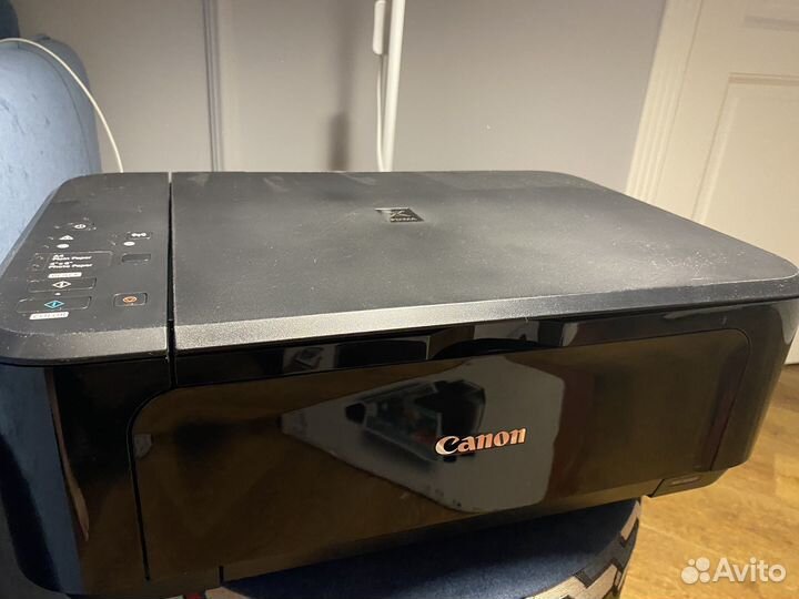 Цветной лазерный принтер canon