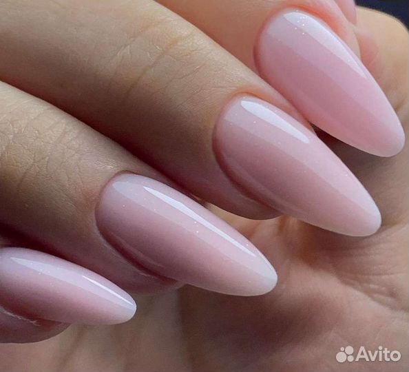 Маникюр и педикюр