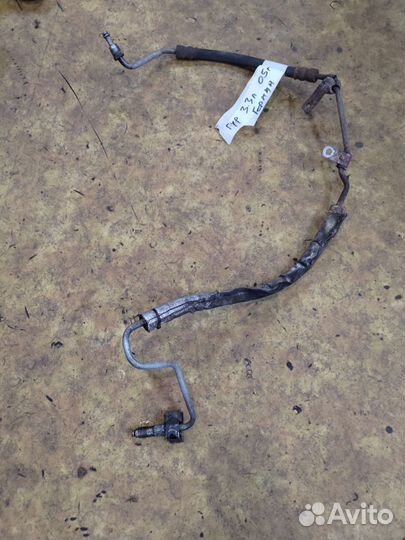 Шланг гур 2.4л 3.3л Додж караван Вояджер 01-07г