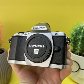 Olympus OM-D E-M5 Body Новый