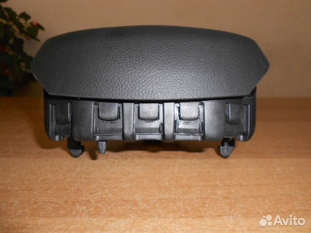 Airbag рулевая BMW 1 серии 2004-2011 г. в