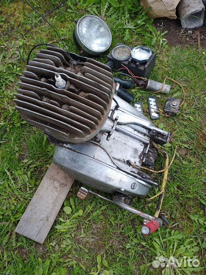 Запчасти на мотоцикл иж планета 4