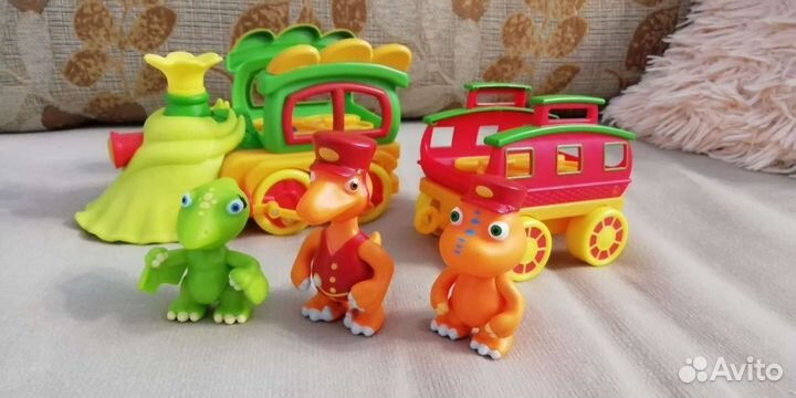 Поезд динозавров