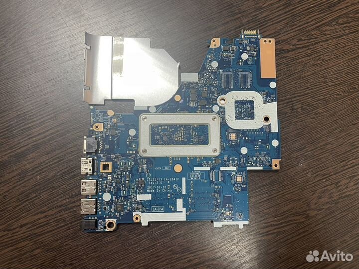 Материнская плата на HP 15-bs LA-E841P