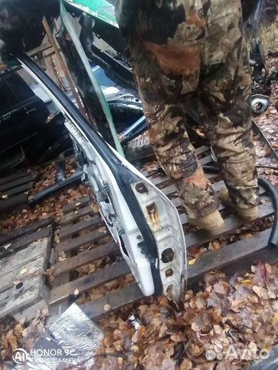 Дверь передняя левая Hyundai Sonata