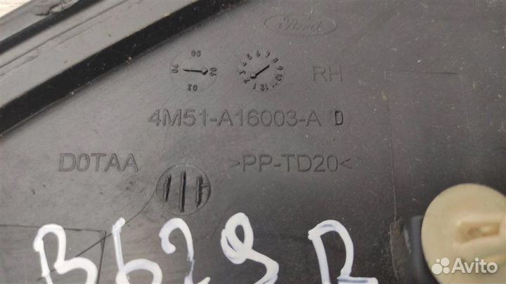 Накладка крыла правая Ford Focus 2 хэтчбек 1.6