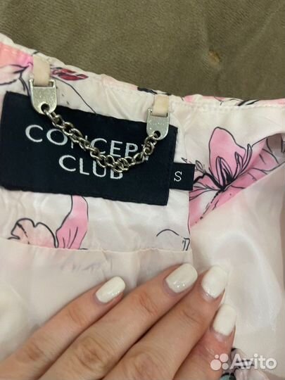 Куртки женская