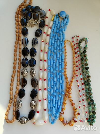 Броши, бусы разные времен СССР