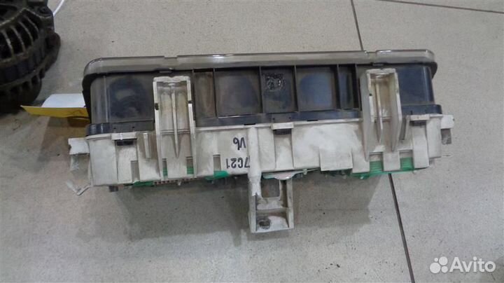 Панель приборов Hyundai Galloper 1997-2003