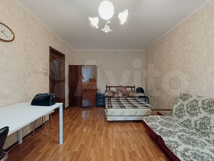 1-к. квартира, 42 м², 3/17 эт.