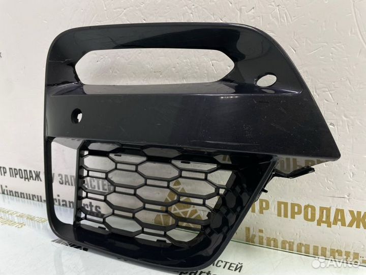 Решетка бампера передняя правая Bmw X3 G01 M-pack