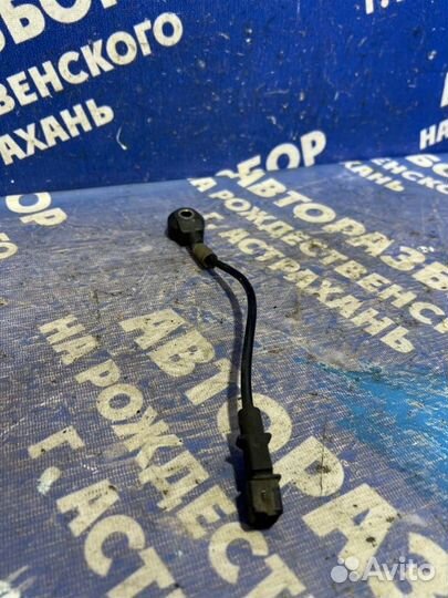 Датчик детонации Chevrolet Lacetti седан F16D3