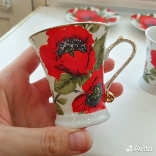 Кофейный набор из фарфора Elan Gallery серия Маки