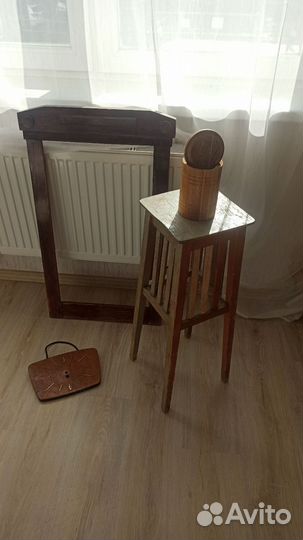 Старинная интерьерная мебель