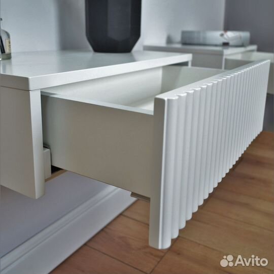 Тумба подвесная в эмали Marsele