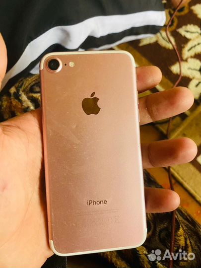 Телефон iPhone