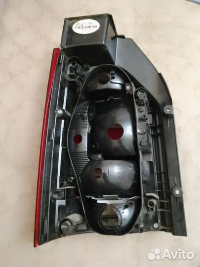 Фонарь задний правый vw transporter