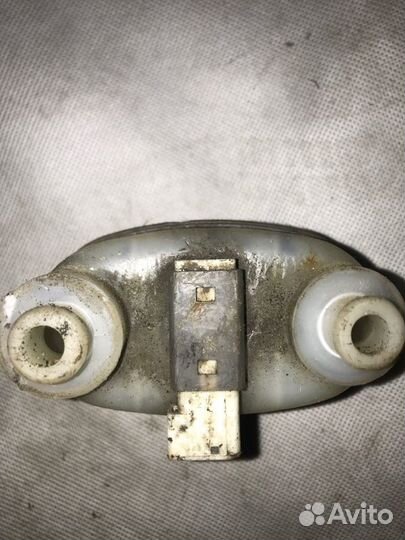 Бачок для тормозной жидкости Nissan Cube AZ10