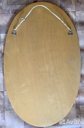 Зеркало настенное овальное 80х50см