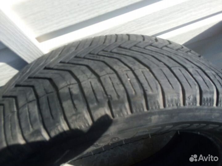 Michelin CrossClimate 215/55 R17 98W