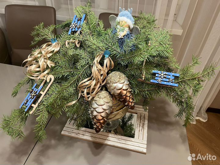 Новогодняя композиция из пихты