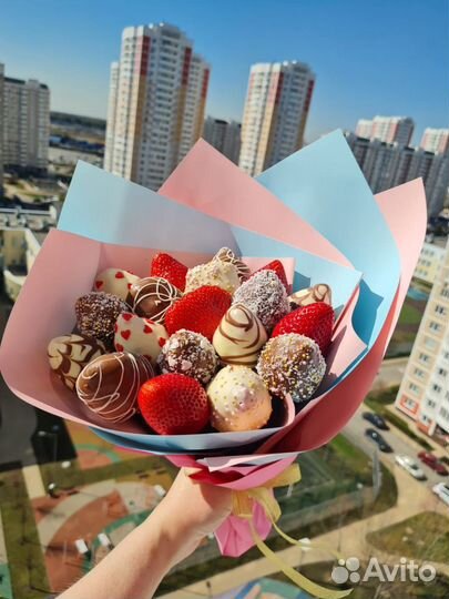 Букет из клубники в шоколаде
