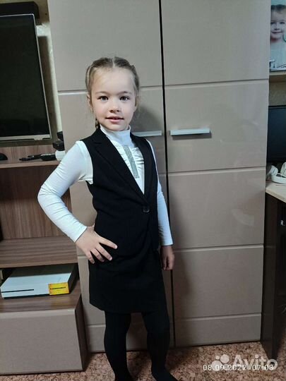 Костюм школьный для девочки 128