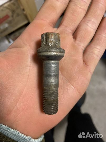 Колесные болты, гайки BMW WV Ford