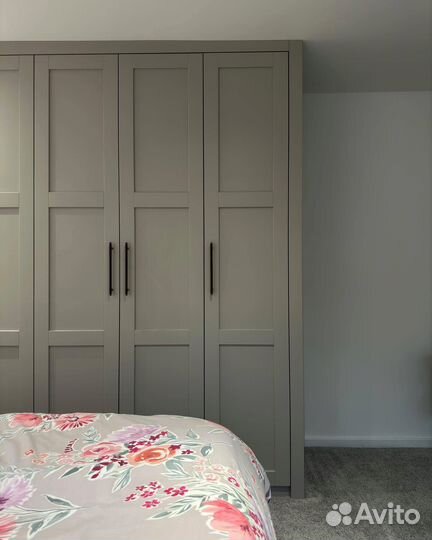 Шкаф распашной с фрезеровкой