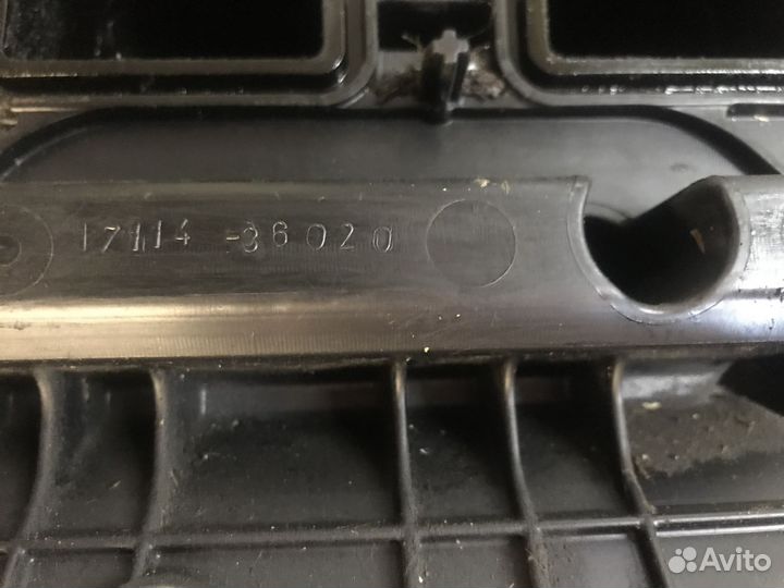 Впускной коллектор Toyota Camry V50 2AR-FE