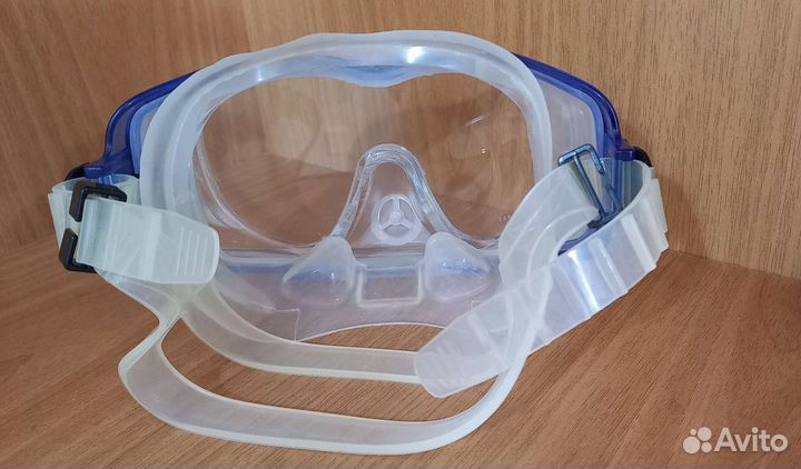 Маска для дайвинга